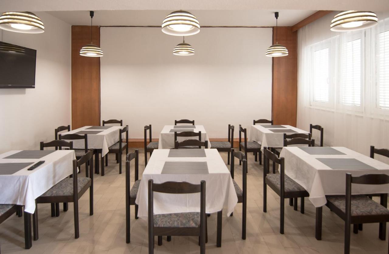 Hotel Barba Starigrad Paklenica Exteriér fotografie